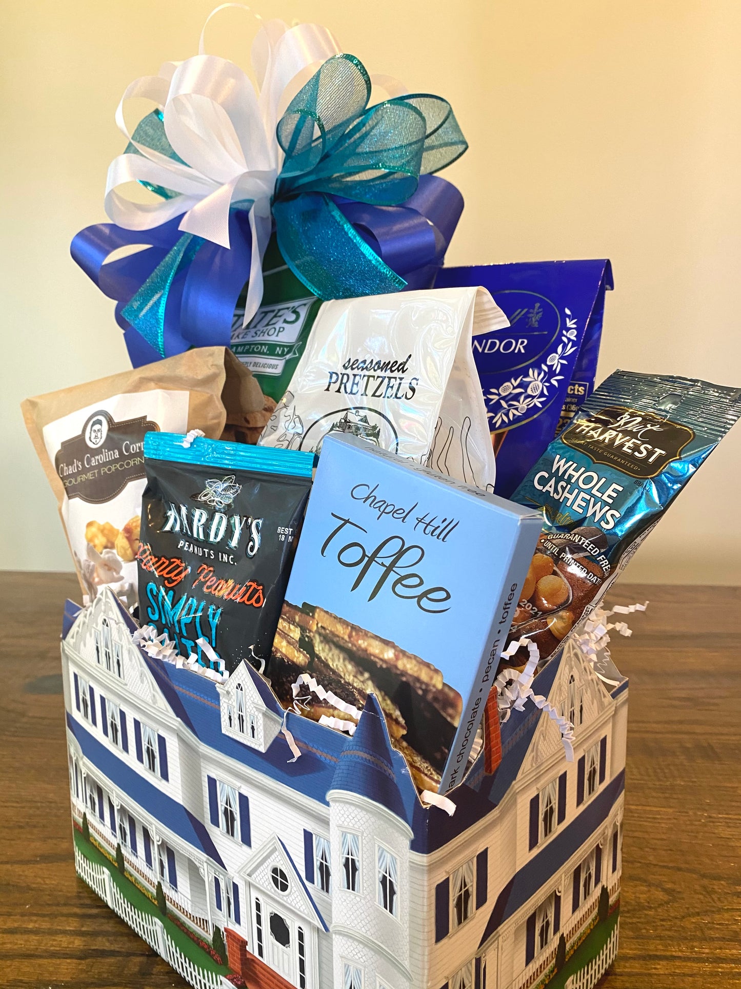 Welcome Home Gift Box