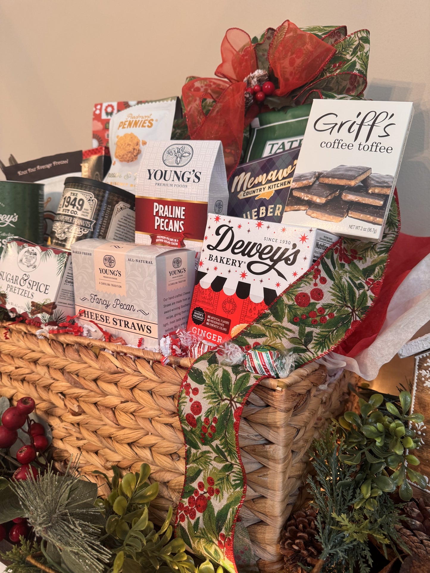 Gourmet Holiday Treats Gift Set