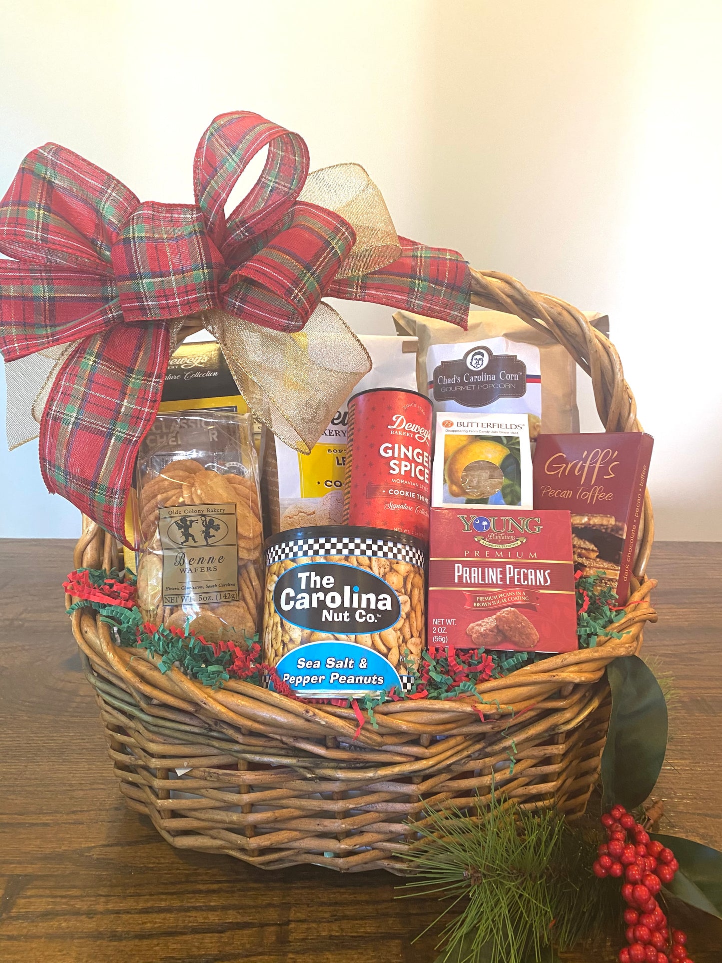 Southern Christmas Basket, Family Christmas Gift