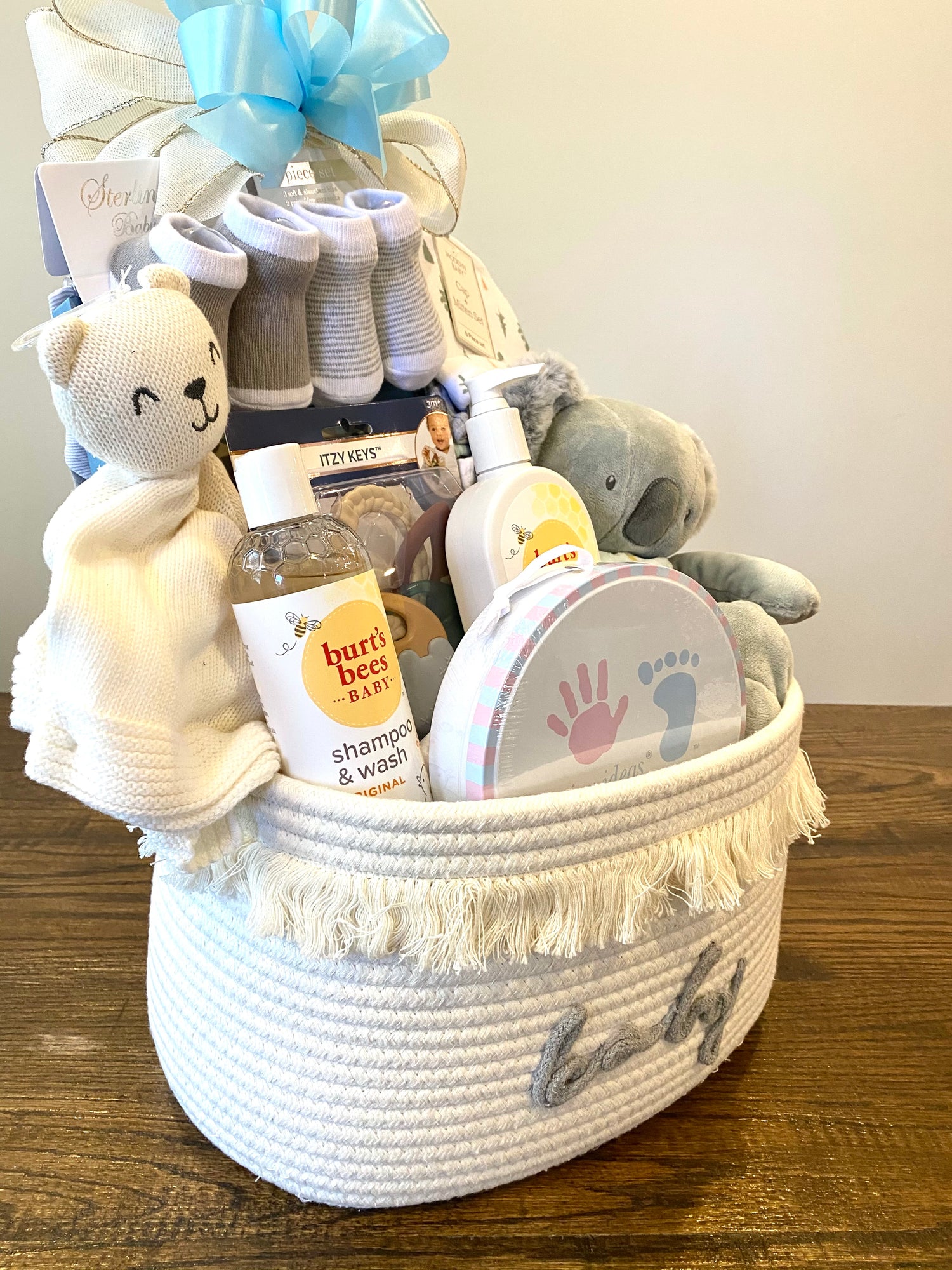 Organic New Baby Boy Gift Baskets